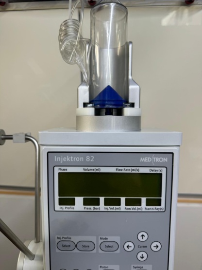 Secondhand Medtron Injektomat 82S CT Injector - Image 4