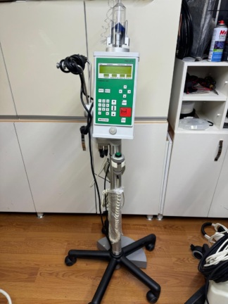 Secondhand Medtron Injektomat 82S CT Injector
