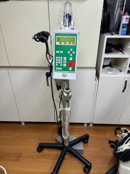 Secondhand Medtron Injektomat 82S CT Injector