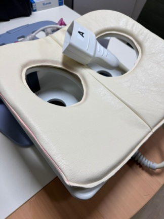 Secondhand GE 5145567-2 Breast Coil