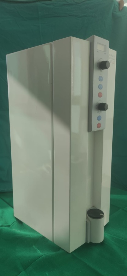 Secondhand Dr. J. Hansler Ozonosan Photonic Ozone Generator - Image 5