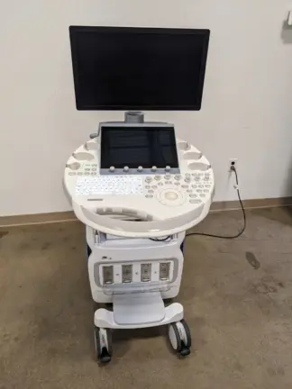 Secondhand GE Voluson E10 BT22 Ultrasound Machine