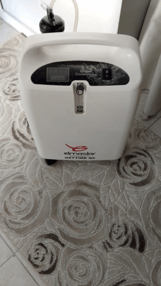 Secondhand Oxytime Q5 5L/min Oxygen Concentrator