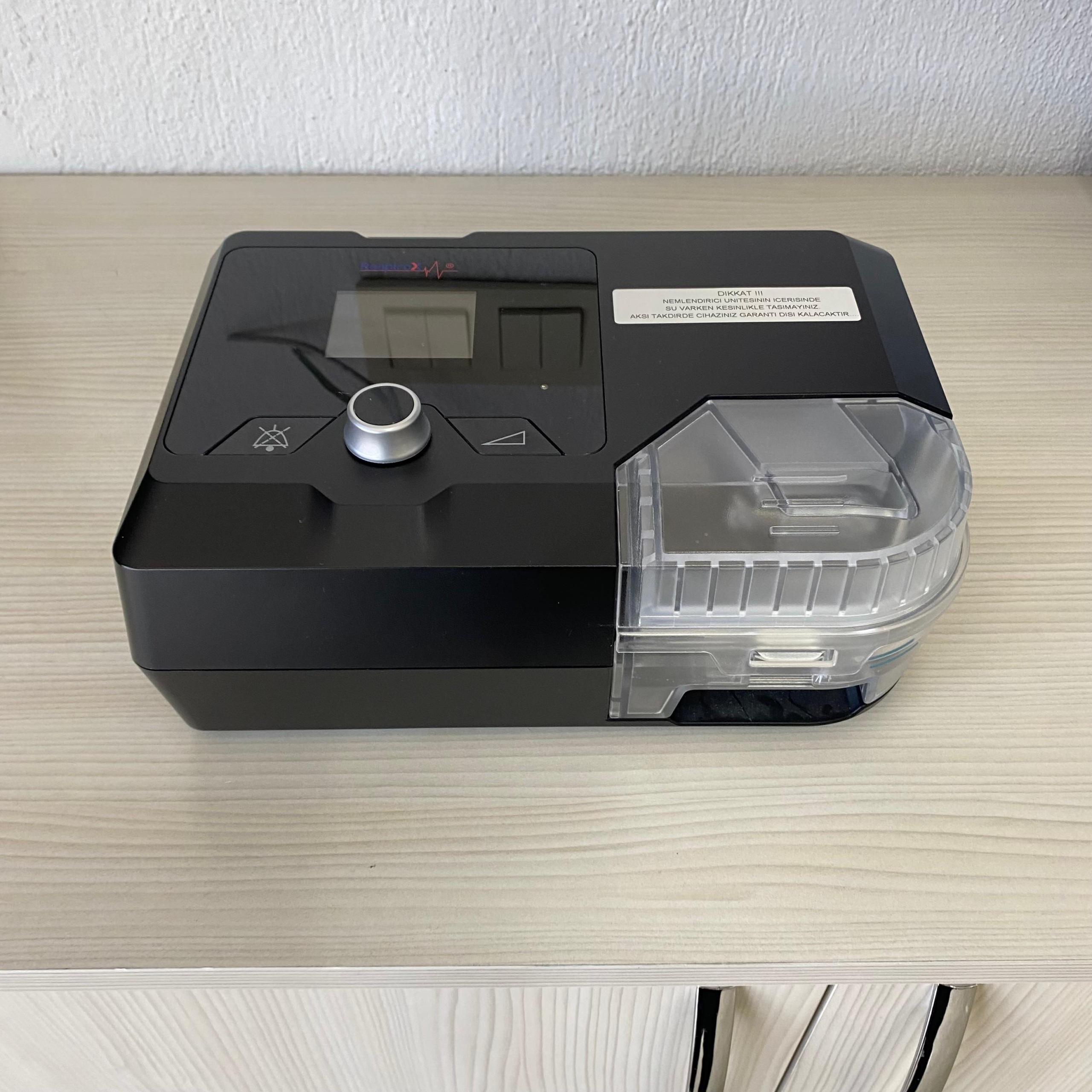 Secondhand Respirox G2S A20 AUTOCPAP Device with Humidifier - Image 3