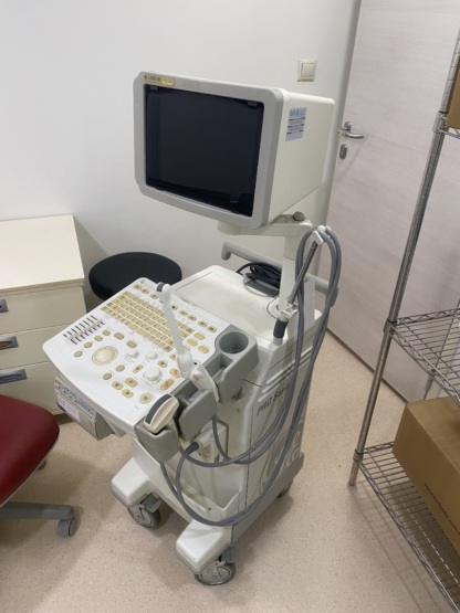 Secondhand GE Logiq 200 Pro Ultrasound Machine - Image 2