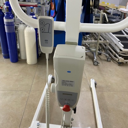 Secondhand Sesan HL-010 Patient Lift - Image 3