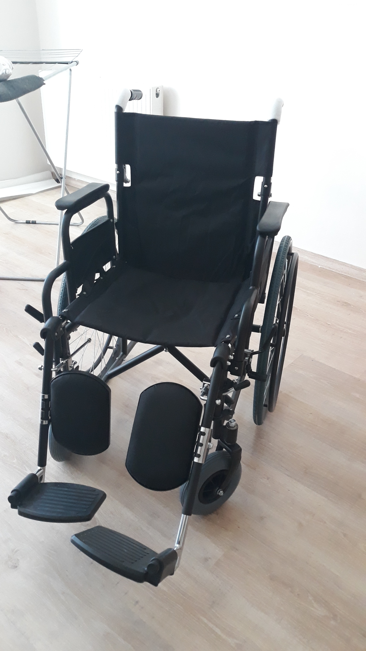 Secondhand Freely Adult Manual Wheelchair
