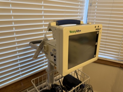 İkinci El Welch Allyn Propaq CS 242 Hastabaşı Monitörü - Görsel 2
