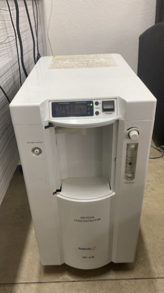 İkinci El Respirox 7F-5B 5L/dk Oksijen Konsantratörü
