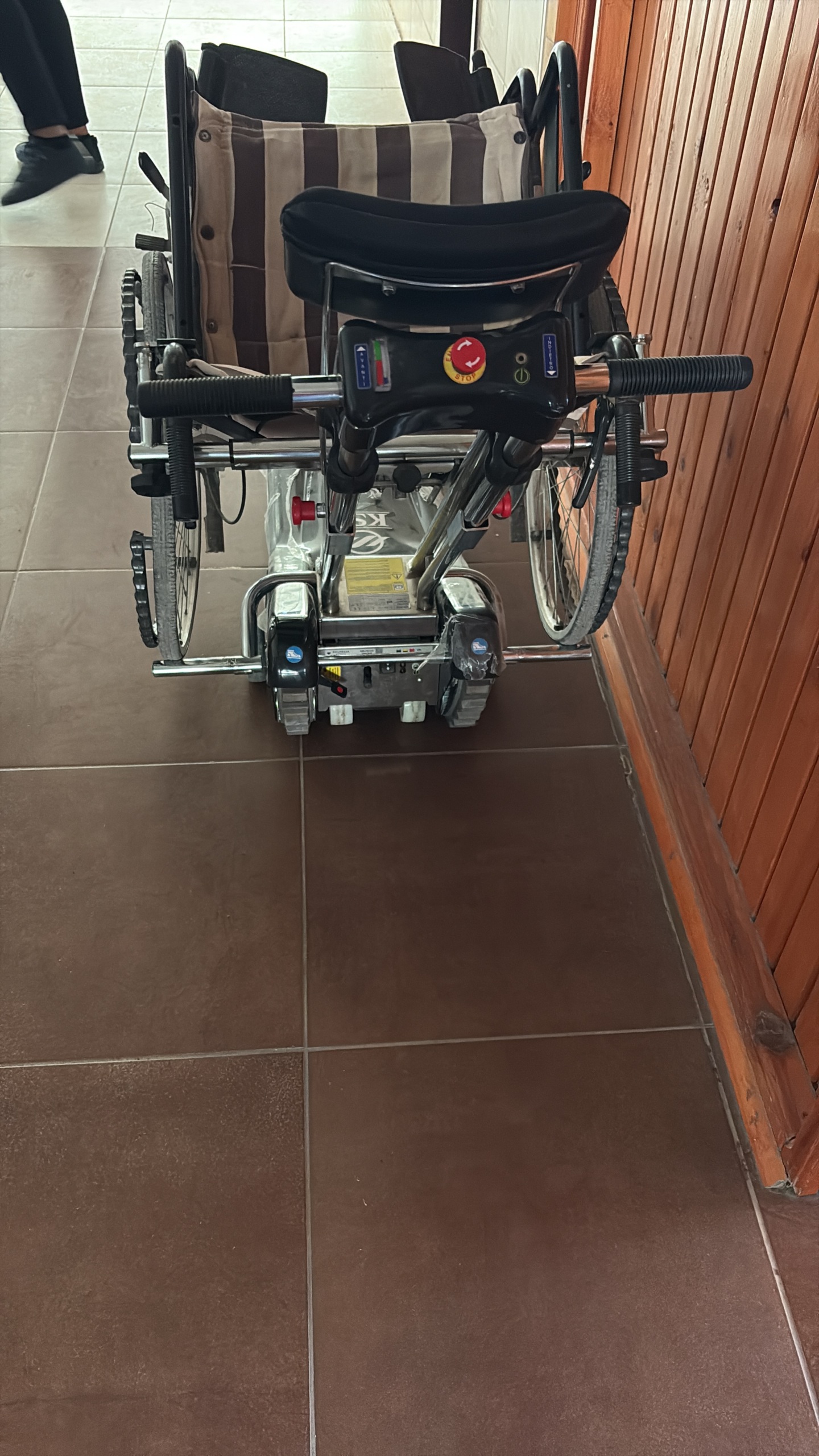 Secondhand KSP Sherpa N 902 Stair Climber - Image 2