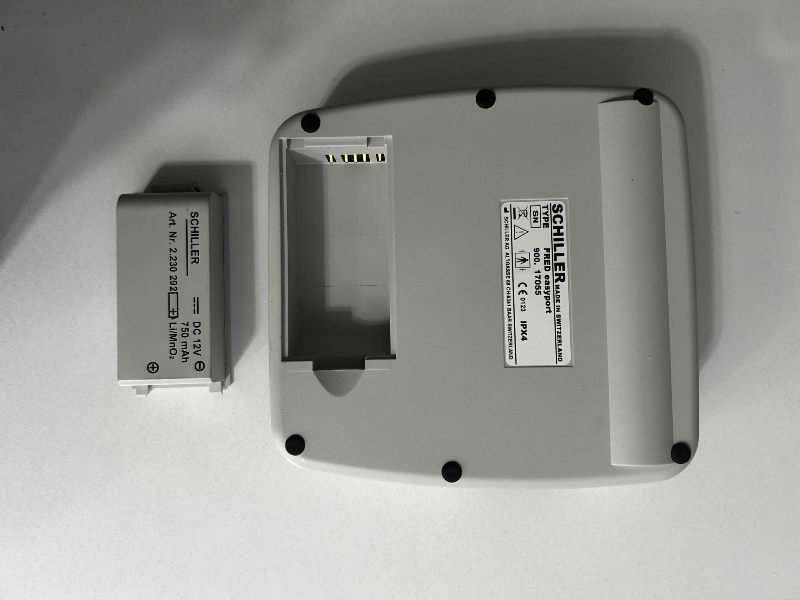 İkinci El Schiller Fred Easyport AED Defibrilatör - Görsel 4