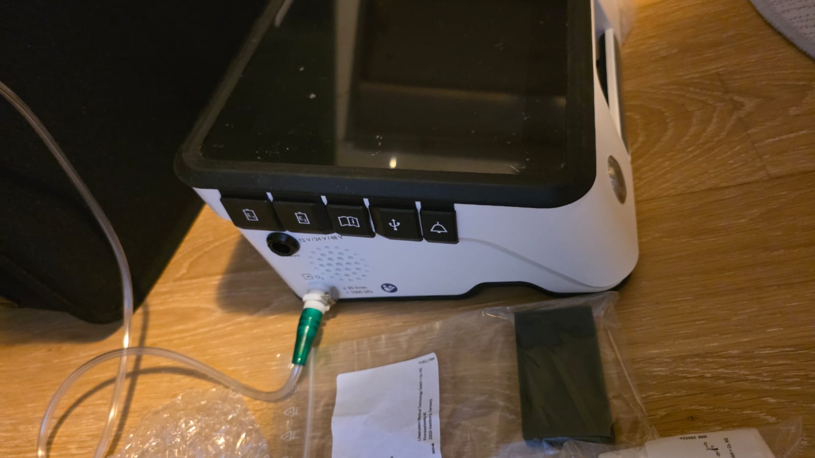 Secondhand Löwenstein Luisa LM150TD Home Mechanical Ventilator - Image 5