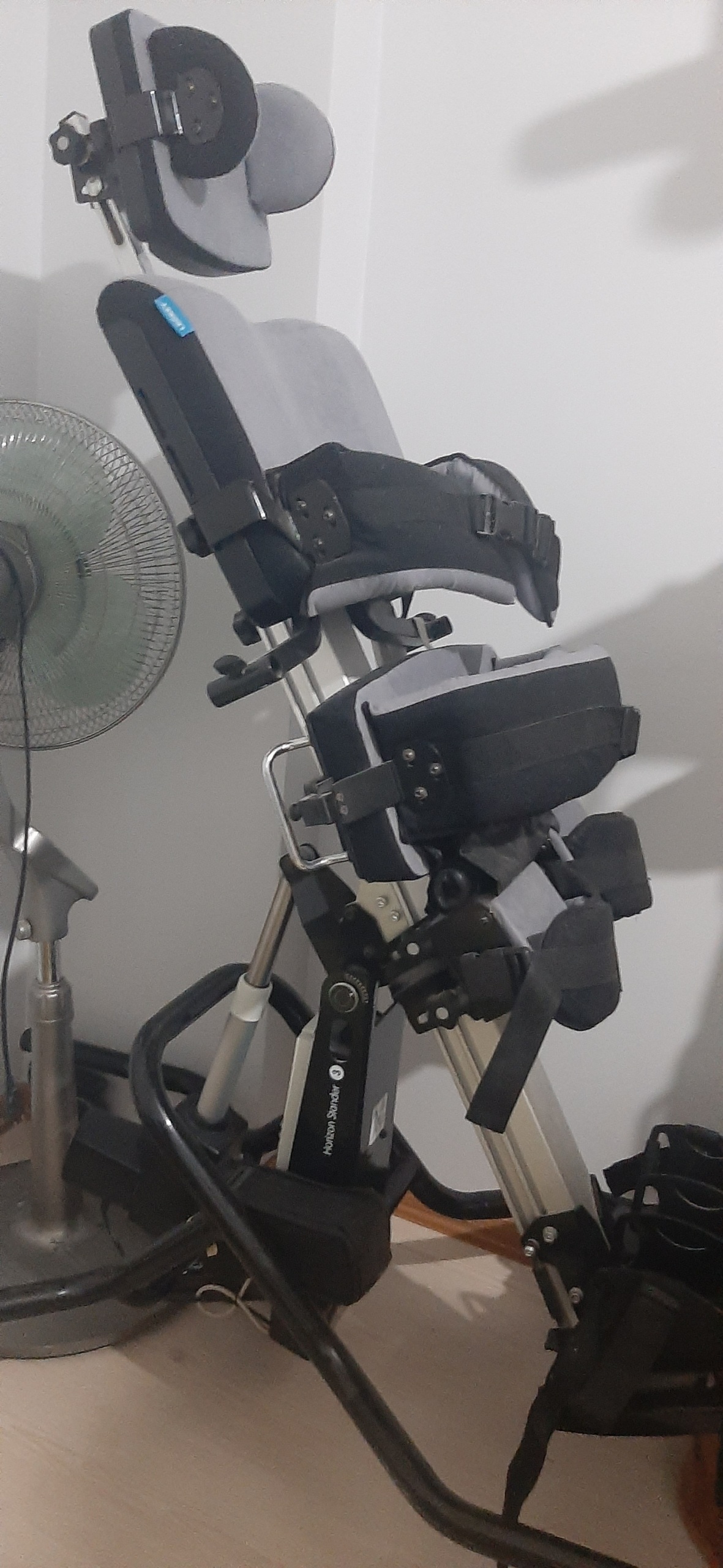 İkinci El Leckey Horizon Stander 3 Çocuk Parapodyum Cihazı - Görsel 2