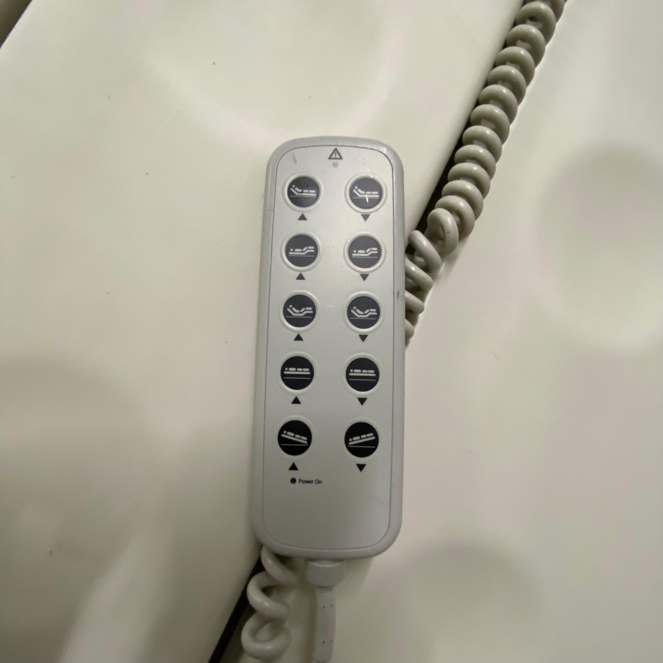 Secondhand Dolsan 90101218 4 Motors Patient Bed - Image 4