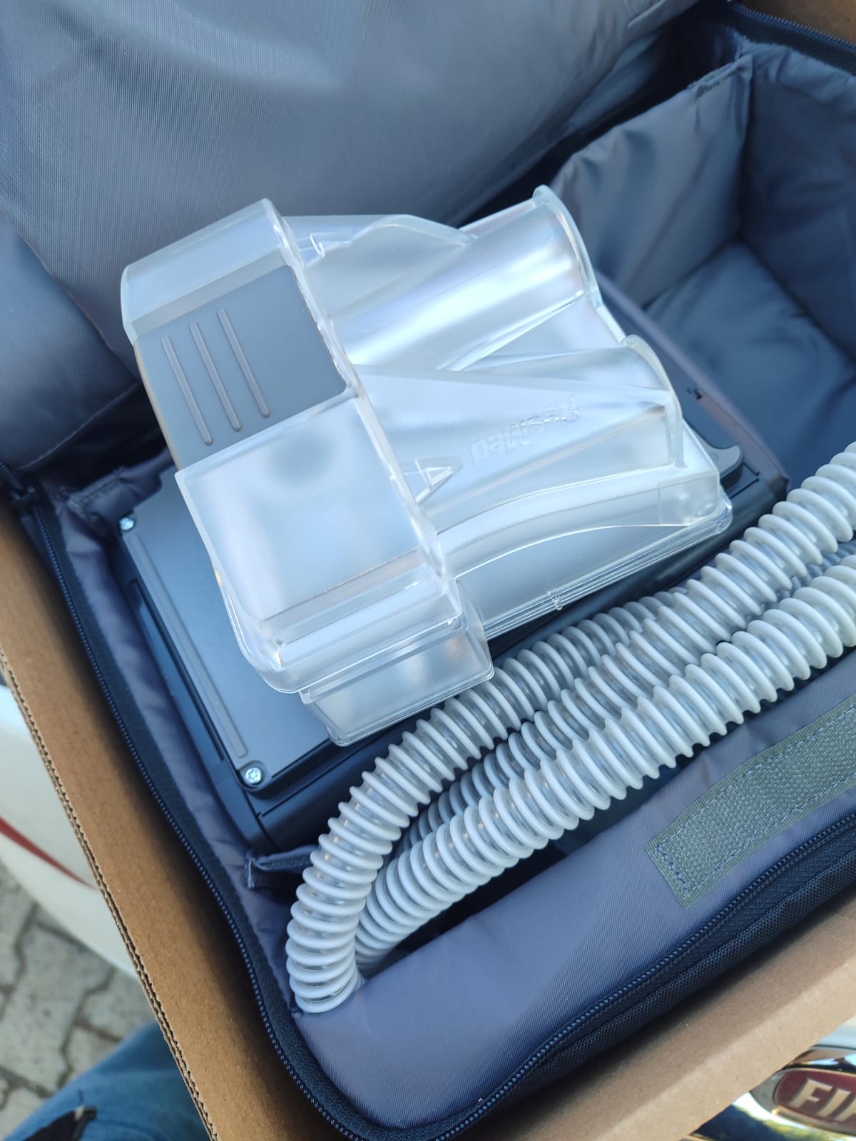Secondhand Resmed Airsense 10 AutoSet AUTOCPAP Device with Humidifier - Image 3