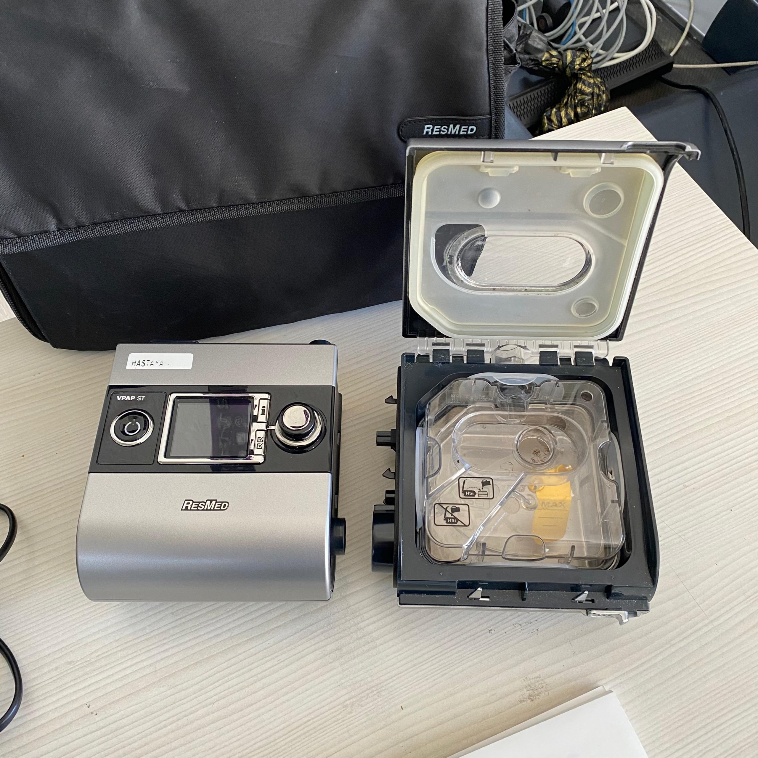 Secondhand Resmed S9 VPAP ST BPAP ST Device with Humidifier - Image 2