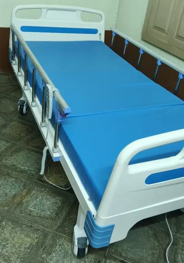 Secondhand Hepa H225-ABS Dual Motor Patient Bed