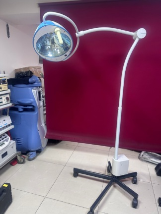 İkinci El Hanaulux 80 Ameliyat Lambası