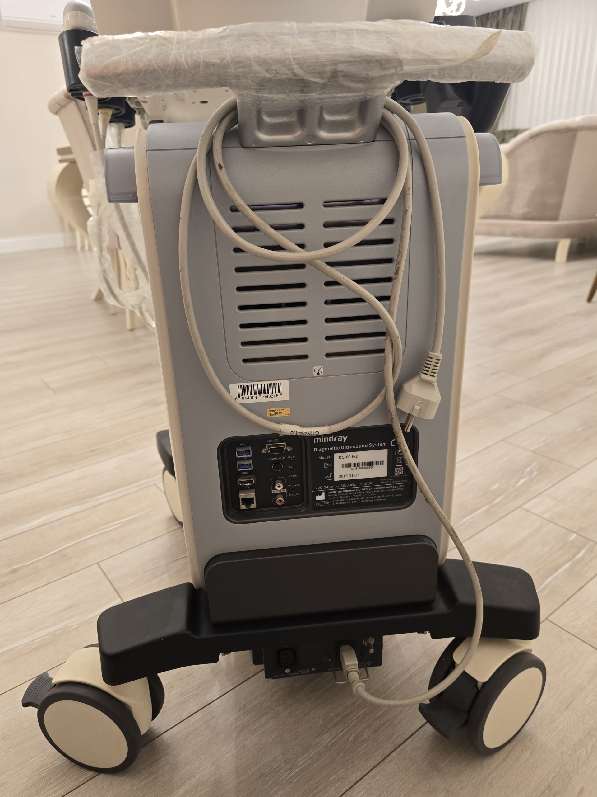 Secondhand Mindray DC-60 Exp Ultrasound Machine - Image 4