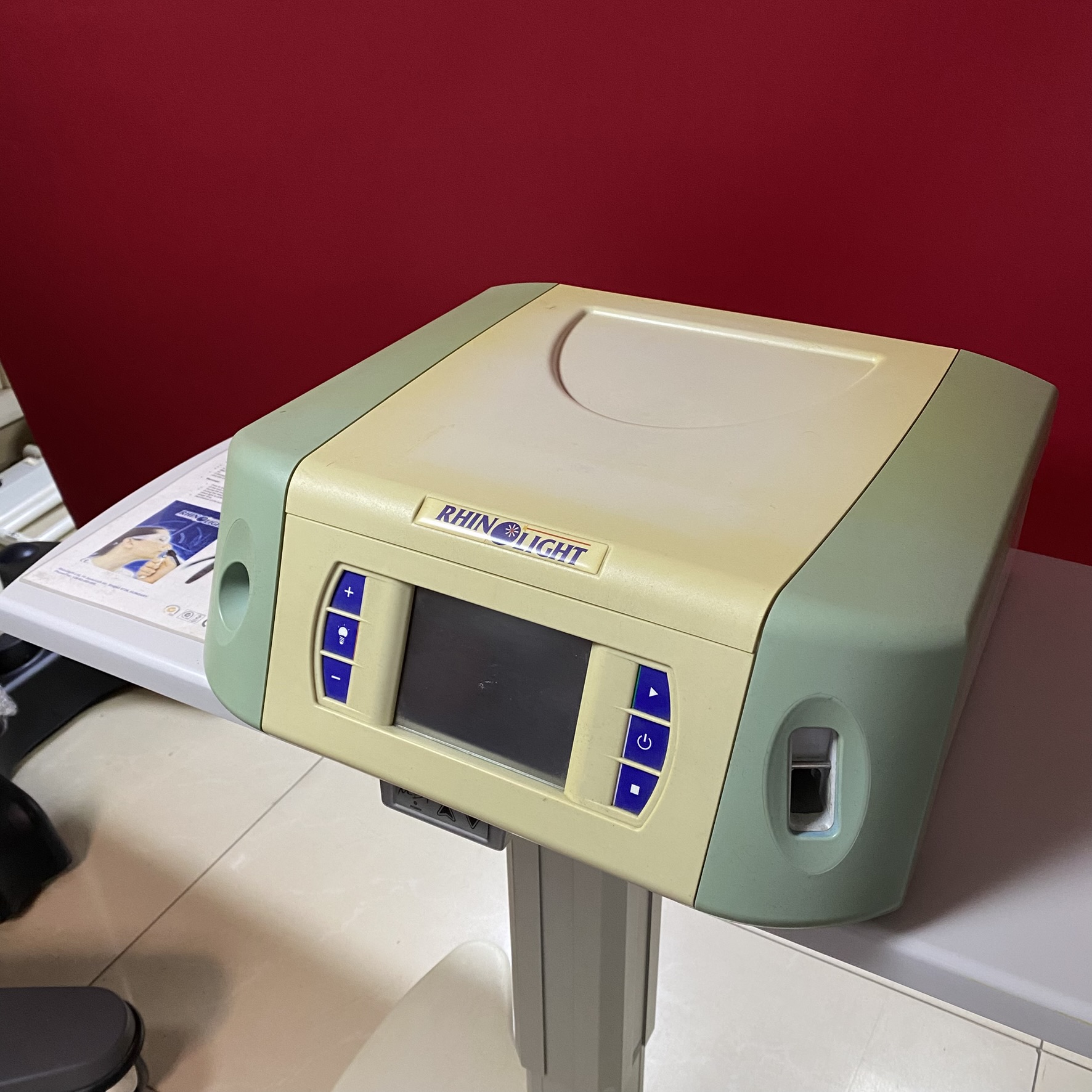 Defective Secondhand Rhinolight Phototherapy Device