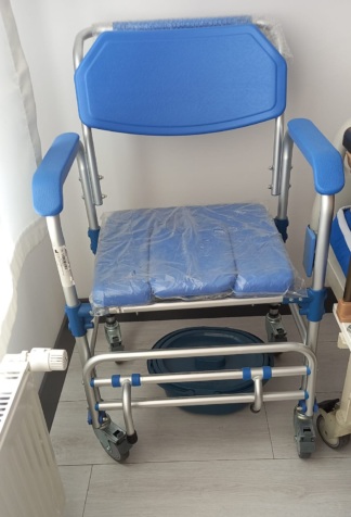 Secondhand Respirox RLTS-02 Adult Manual Wheelchair