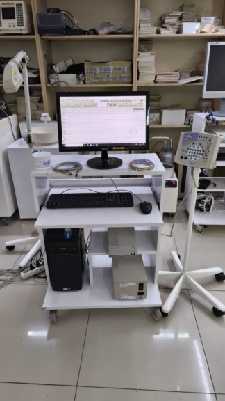 Secondhand Nihon Kohden Neurofax EEG-1200K 32 Channel EEG Device