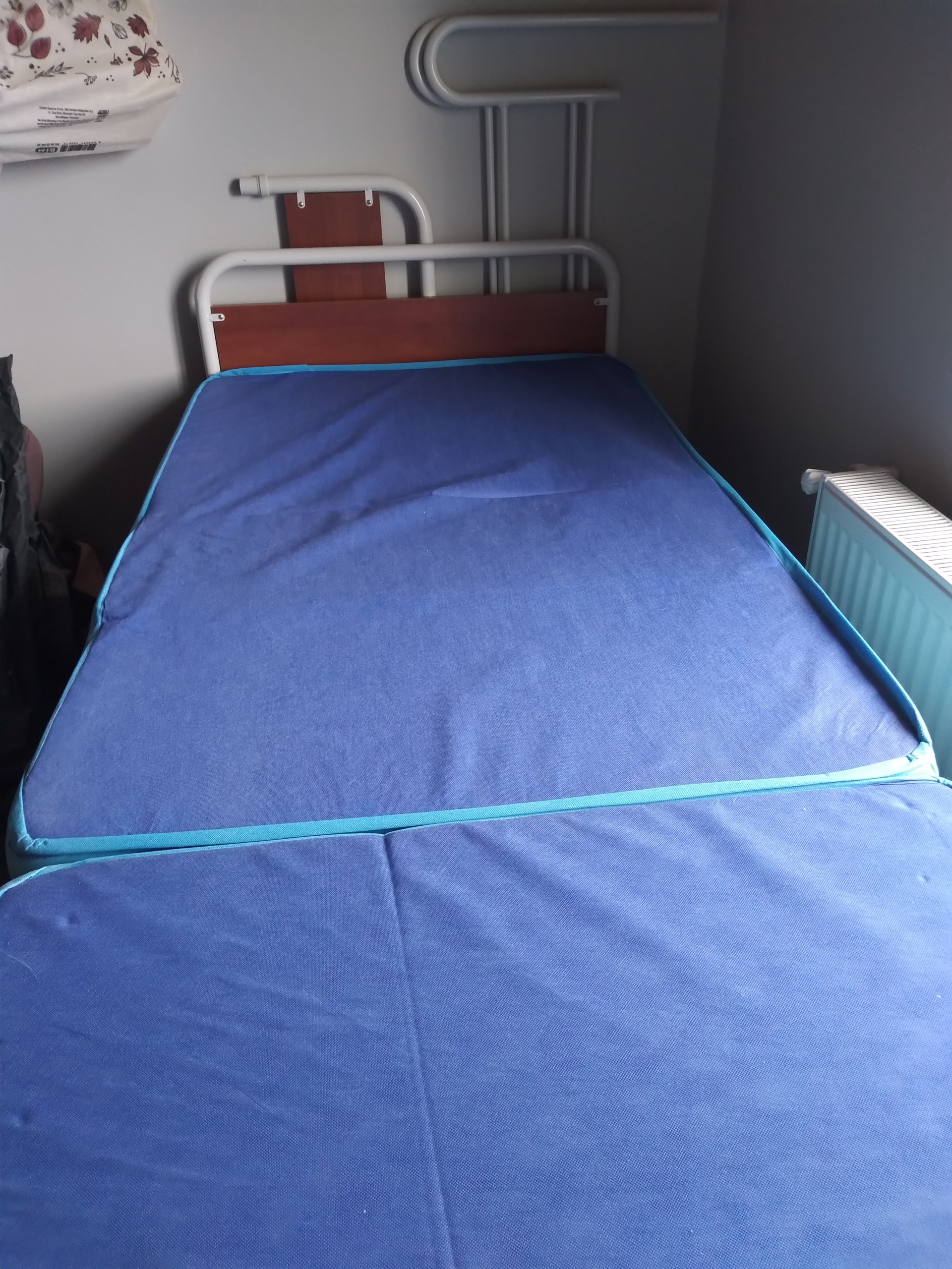 Secondhand Turmed TM-D 4077 Dual Motor Patient Bed
