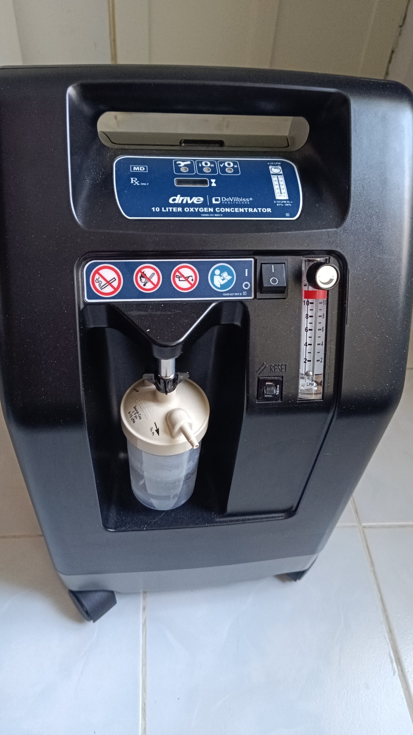 Secondhand Devilbiss Drive 1025KS 10L/min Oxygen Concentrator