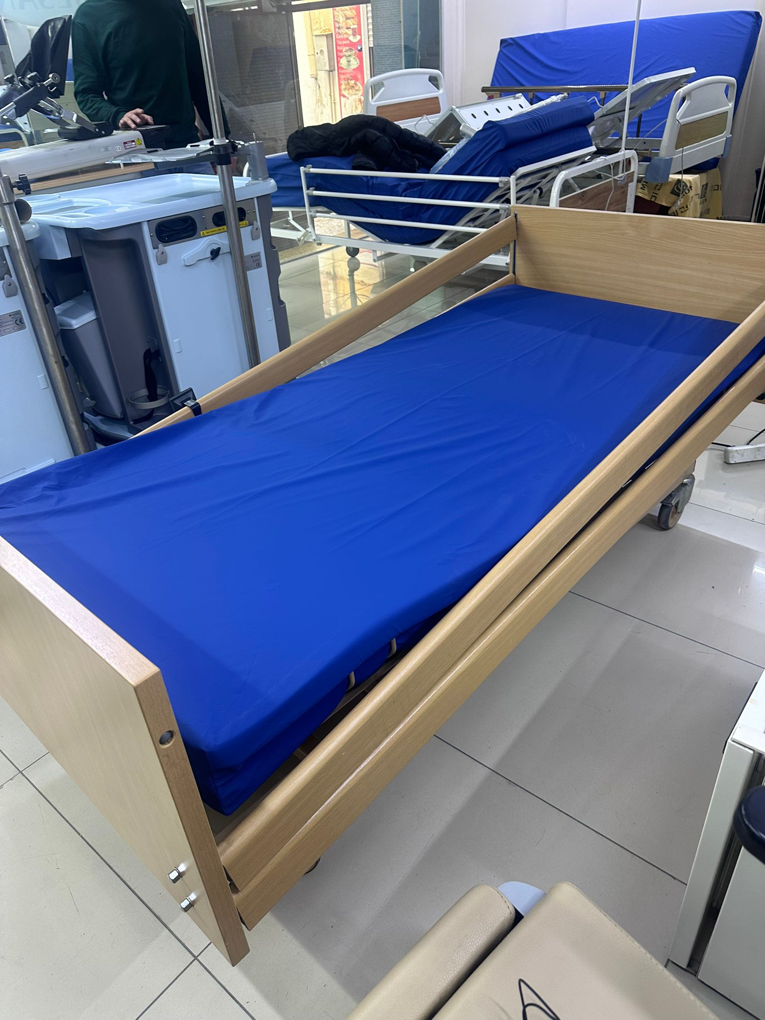 İkinci El Burmeier Westfalia Range 3 Motorlu Hasta Karyolası