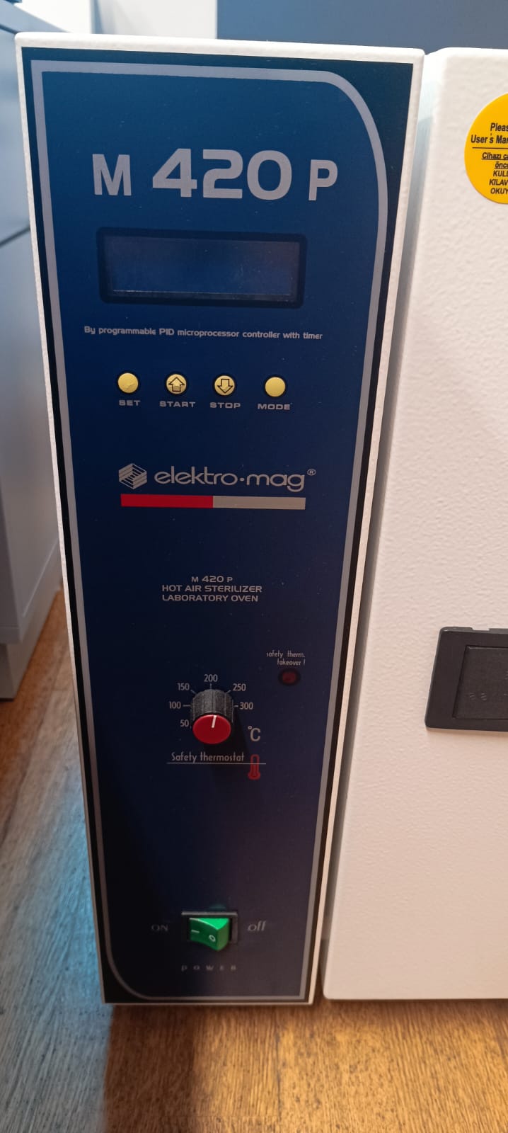 Secondhand Elektro-mag M 420 P 48 Liter Hot Air Sterilizer - Image 2
