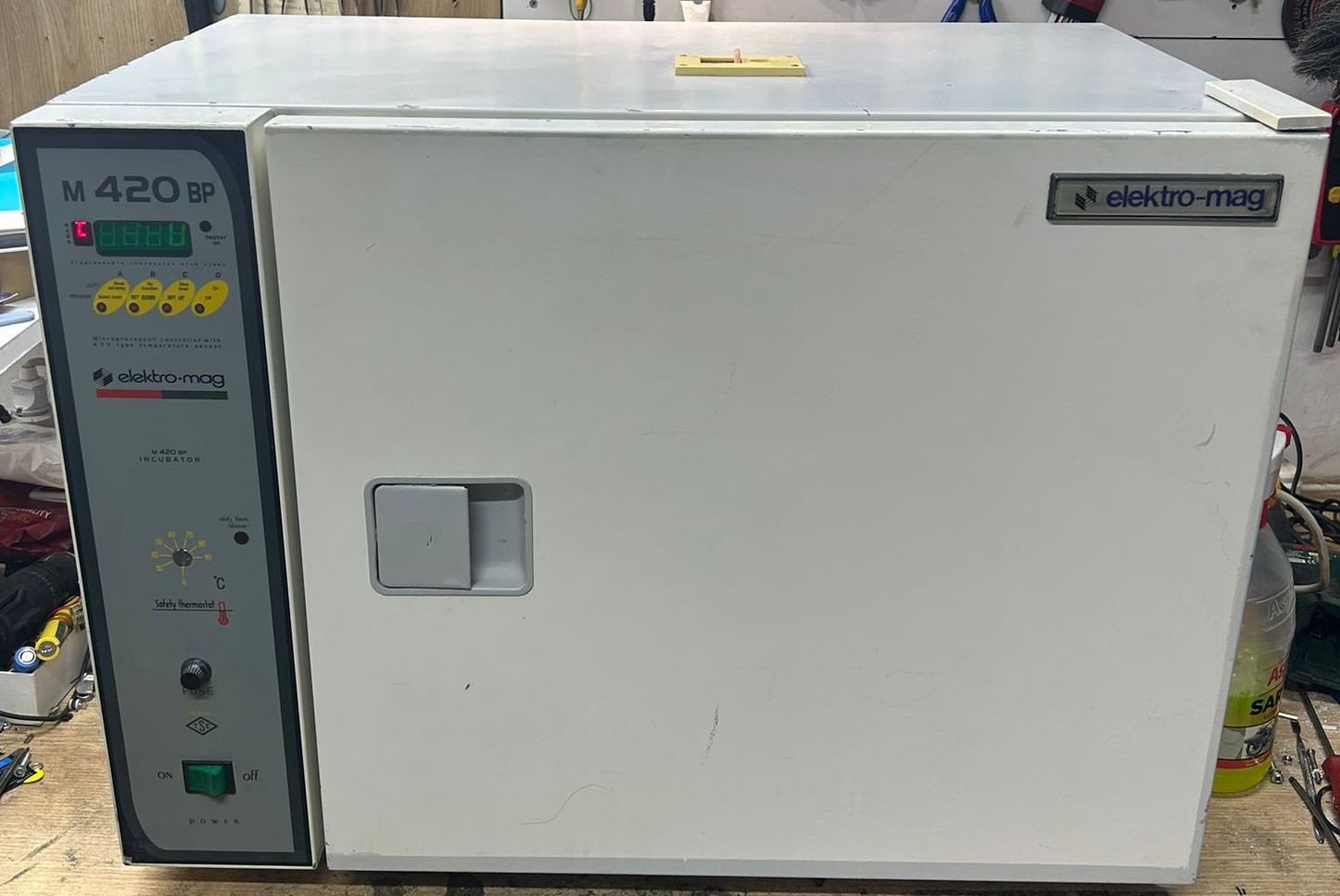 İkinci El Elektro-mag M 420 BP 48 Litre İnkübatör