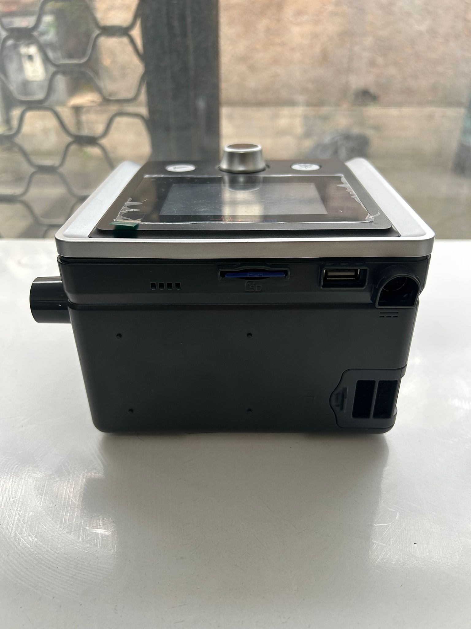 Secondhand Respirox G2 ST30 BPAP ST Device - Image 3