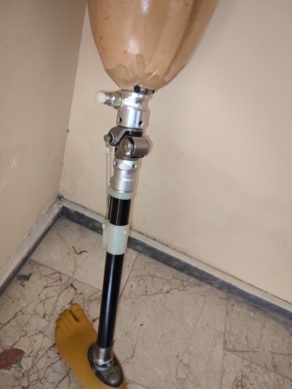 Secondhand Plinko Leg Prosthesis