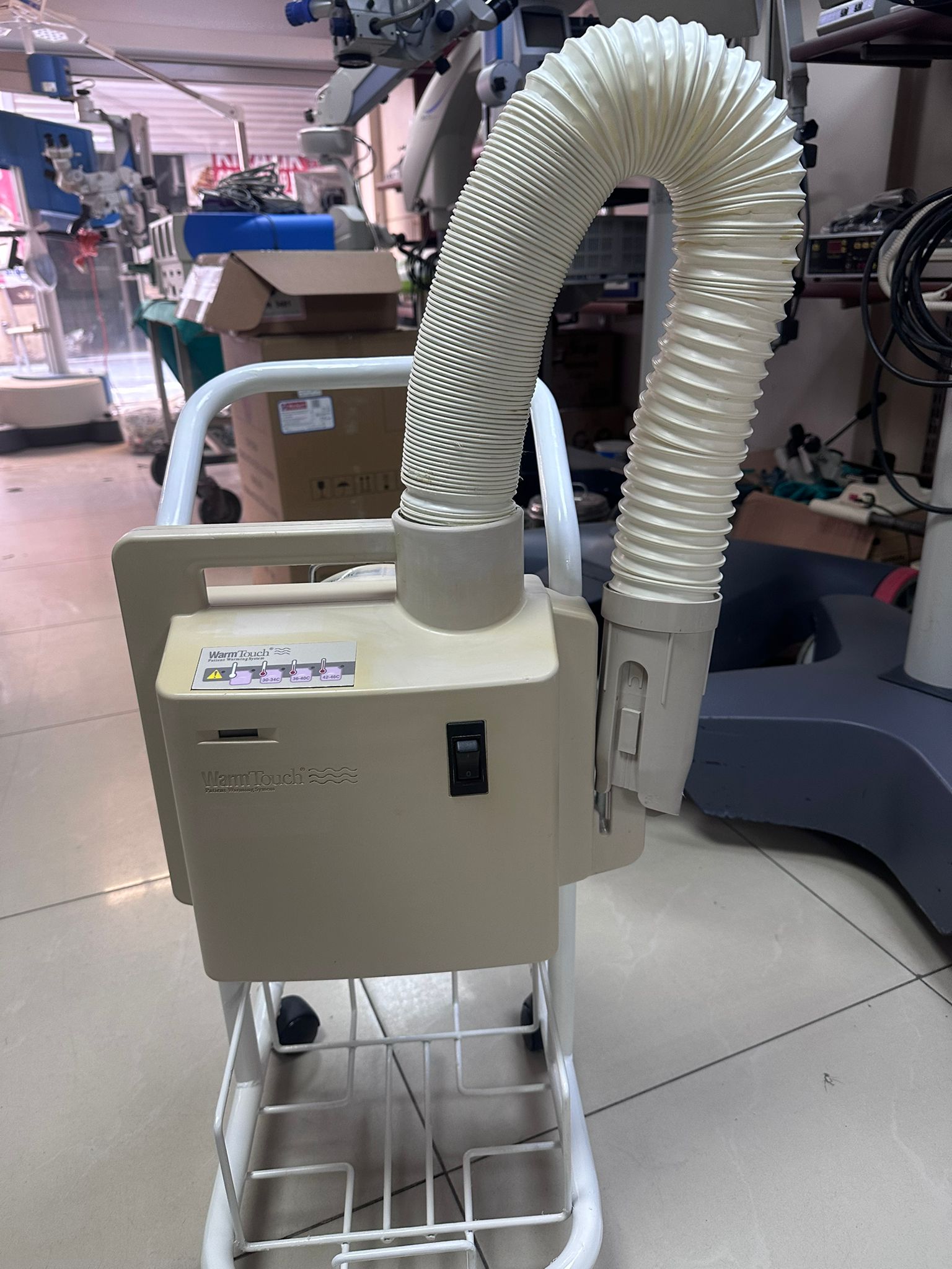 Secondhand Covidien WarmTouch Patient Warming Device - Image 2
