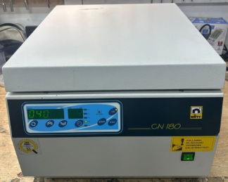 İkinci El Nüve CN 180 12 Godeli Sabit Rotorlu Santrifüj