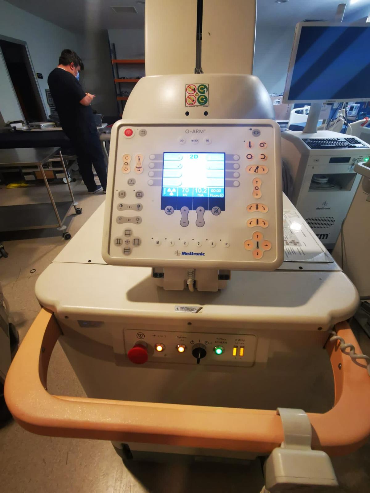 İkinci El Medtronic O-Arm Floroskopi O-Kollu Röntgen Cihazı - Görsel 5