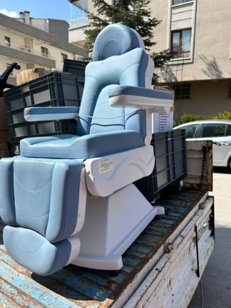 Secondhand Mone Elegance 4 Motor Medical Aesthetic Chair