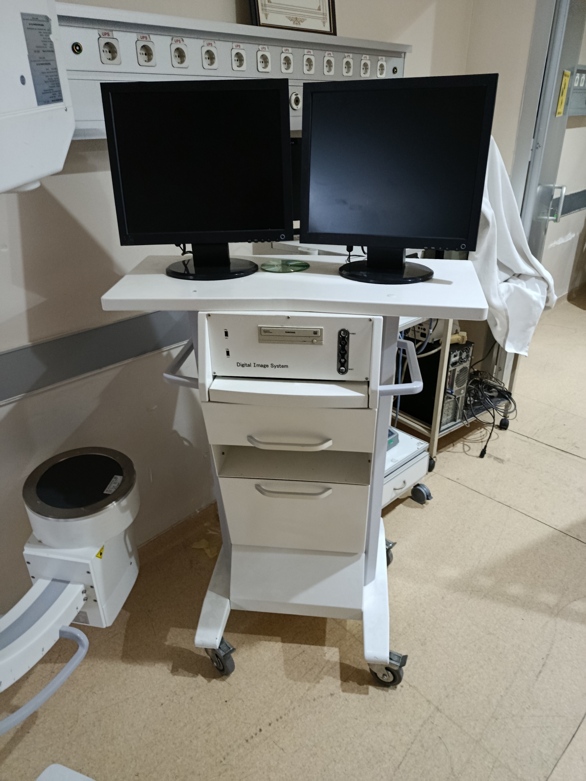 Secondhand Gemms KMC 650 C-Arm X-Ray Device - Image 2