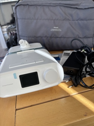 Secondhand Philips Respironics Dreamstation Auto TRX500S15 AUTOCPAP Device with Humidifier