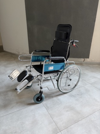Secondhand Golfi G124E Adult Manual Wheelchair