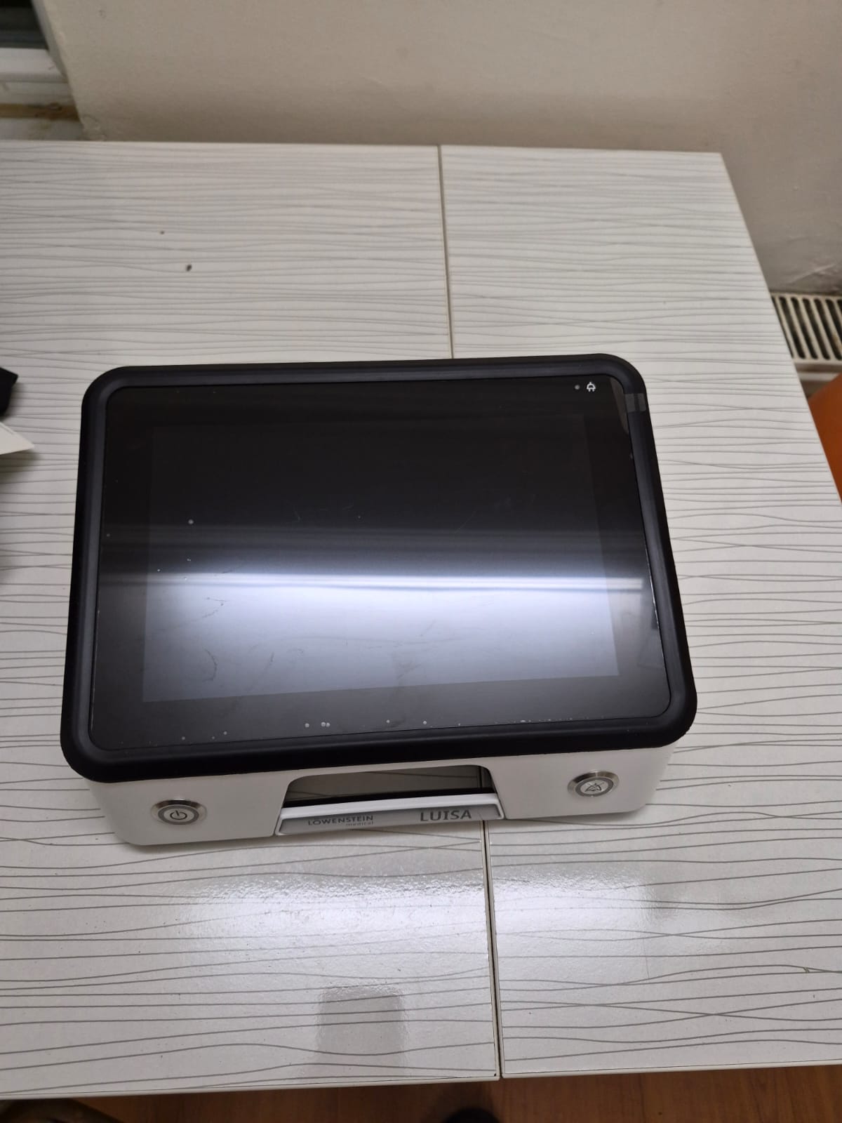 Secondhand Löwenstein Luisa LM150TD Home Mechanical Ventilator