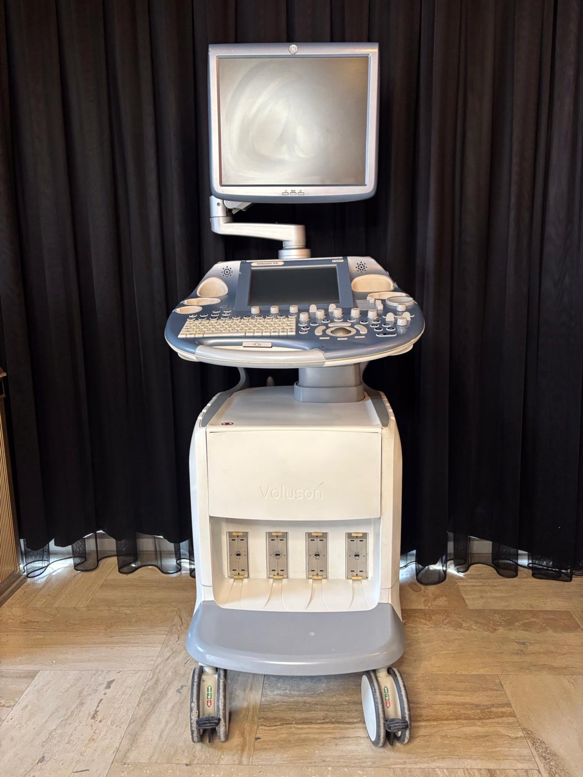 Secondhand GE Voluson E8 Ultrasound Machine