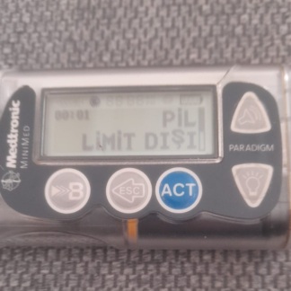Secondhand Medtronic Minimed Paradigm MMT-715WWL Insulin Pump