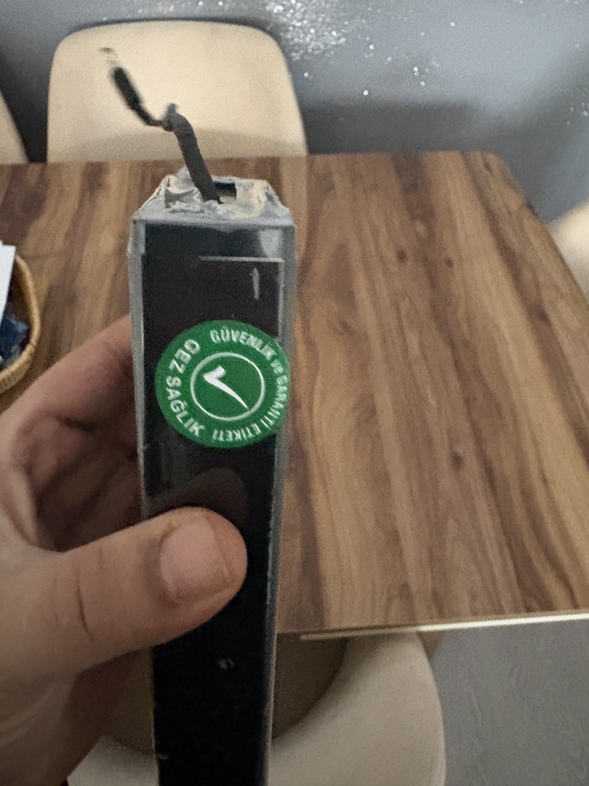 Secondhand G-Life Elif 5 FLW 2.9kg Portable Oxygen Concentrator - Image 3