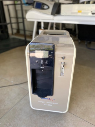 Secondhand Respirox SZ-5BW 5L/min Oxygen Concentrator