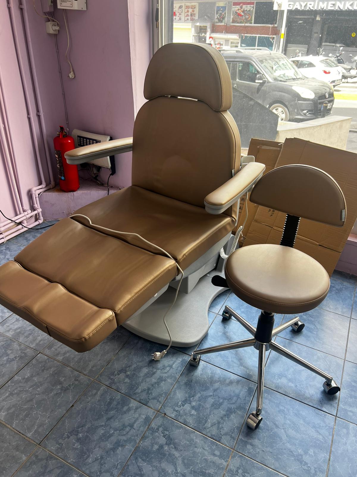 Secondhand Jiecang 3 Motor Medical Aesthetic Chair