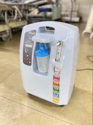 Secondhand Hikoneb Oxybreath Mini 5 5L/min Oxygen Concentrator