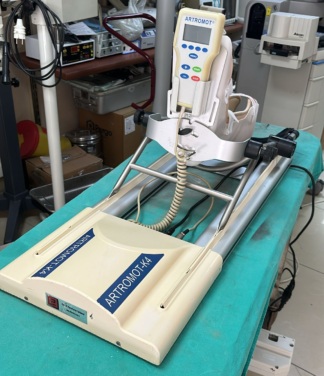 Secondhand Chattanooga Artromot K4 Knee and Hip CPM Device