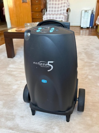 Secondhand Caire Eclipse 5 8.3kg Portable Oxygen Concentrator