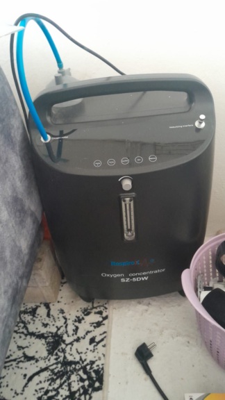 Secondhand Respirox SZ-5DW 5L/min Oxygen Concentrator